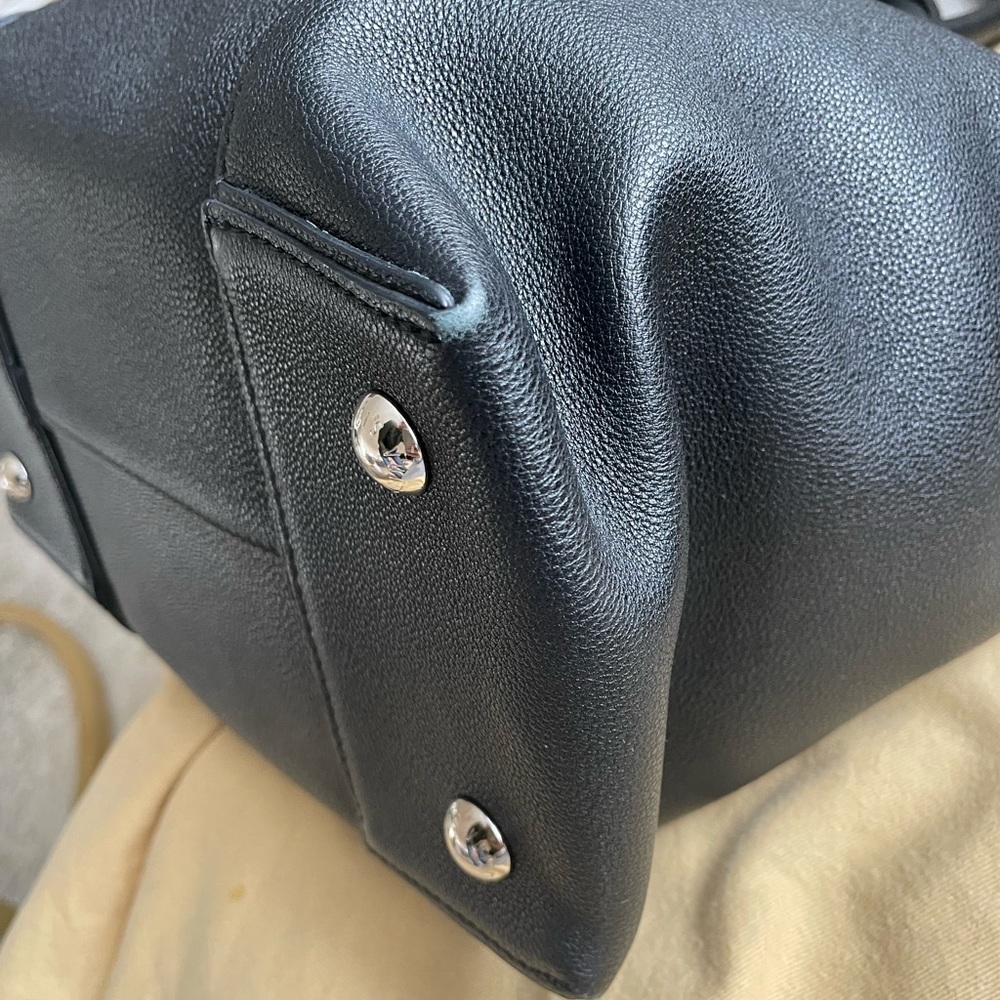 Louis Vuitton black leather top handle bag - Picture 2 of 13